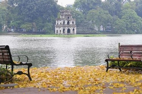 Mùa thu, chưa thấy mùa thu