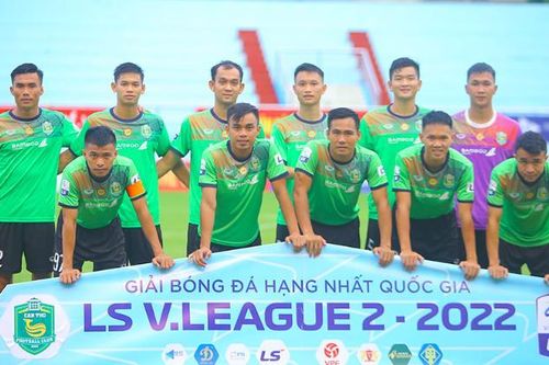 Cầu thủ Cần Thơ được trả nợ trước mỗi trận đấu