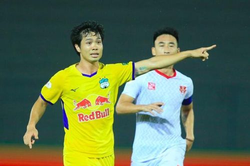 HAGL được VFF 'phạt cho tồn tại' ở V-League 2023