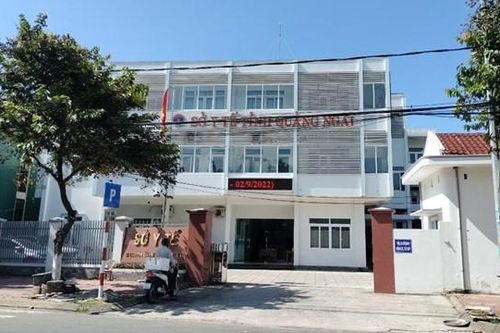Kỷ luật Giám đốc CDC Quảng Ngãi