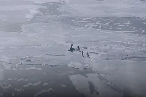 Kinh dị hồ nước 'nuốt chửng' 2.500 con tàu: Bermuda chưa là gì?