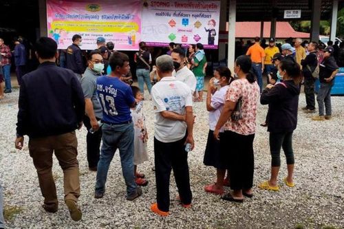 Tang thương hiện trường vụ xả súng đẫm máu nhà trẻ ở Thái Lan