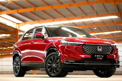 Hàng loạt mẫu ô tô phát lệnh triệu hồi tại Việt Nam