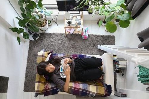 Bên trong căn hộ chưa đầy 10m2 tại Tokyo: 'Tôi không sống ở chỗ nào khác đâu!'
