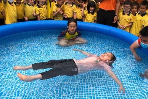 Tình trạng trẻ đuối nước tăng, Vĩnh Phúc xây dựng đề án dạy bơi trong trường học