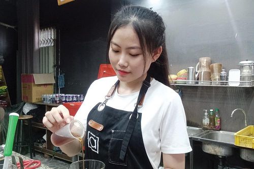 Chuyện sinh viên làm thêm