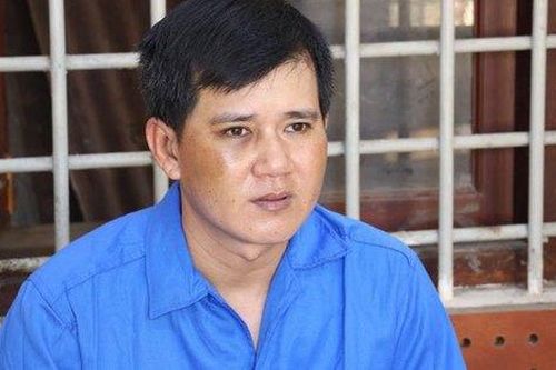 Người đàn ông vác súng đi đòi nợ bị bắt
