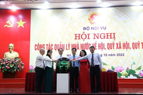 Ngăn ngừa dấu hiệu 'tự diễn biến', 'tự chuyển hóa' trong tổ chức, hoạt động của hội, quỹ