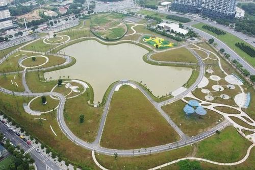 'Soi' tiến độ công trình công viên lớn nhất quận Nam Từ Liêm