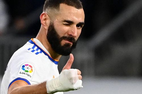 Tiền đạo Benzema chính thức chốt xong tương lai