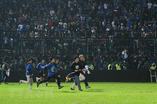 Indonesia không bị FIFA phạt sau thảm kịch sân cỏ hôm 1/10