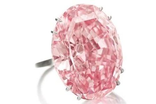 Viên kim cương hồng quý hiếm phá kỷ lục về giá cho mỗi carat