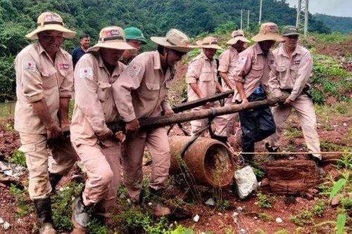 Quả bom 340 kg nằm gần khu vực người dân thường câu cá
