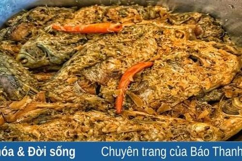 Cá diếc kho tương