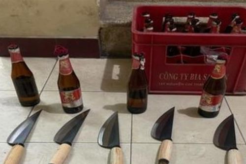 Ngăn chặn kịp thời vụ hỗn chiến bằng dao bầu và bom xăng