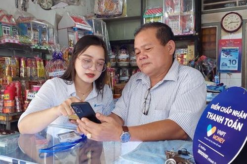 Cà Mau - Bạc Liêu: Rộn ràng ngày chuyển đổi số