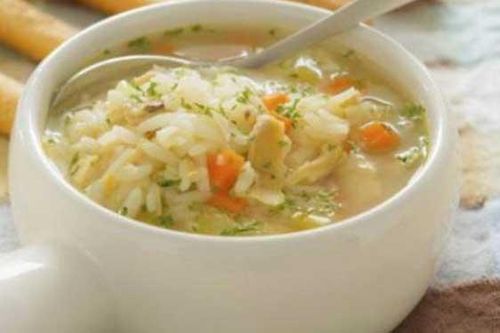 Những sai lầm khi ăn cơm khiến bạn giảm thọ, nhất là điều thứ 1 nhiều người mắc