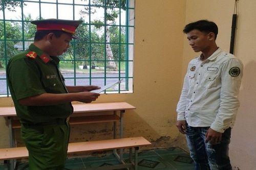 'Say quoắc cần câu', cô gái bị thiếu niên 17 tuổi chở thẳng vào nhà nghỉ