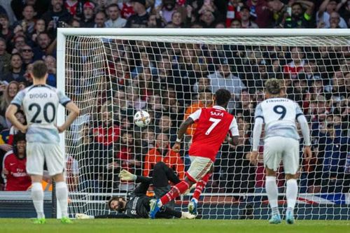 Jurgen Klopp phải thay đổi trước khi quá muộn