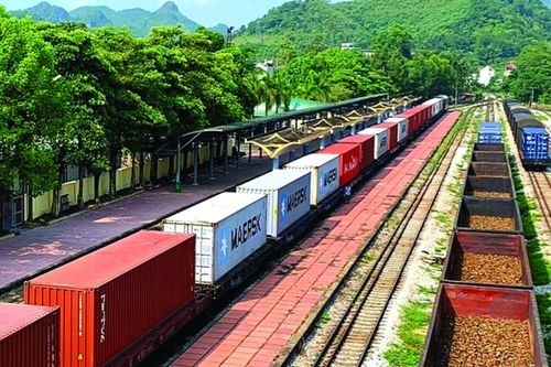 Hải quan khuyến nghị tăng xuất khẩu nông sản chính ngạch bằng đường sắt