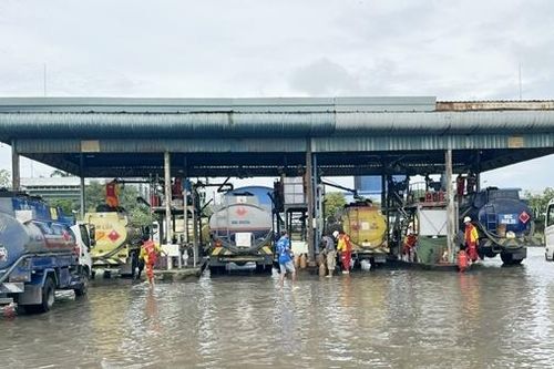 Cam kết không để đứt gãy chuỗi cung ứng xăng dầu
