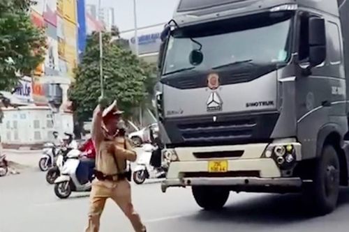 Cần nghiêm trị những đối tượng chống người thi hành công vụ