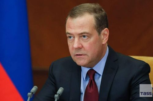 Ông Medvedev: Nga sẽ đáp trả vụ tấn công cầu Crimea