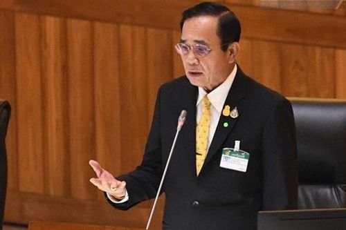Thái Lan: 'Lối thoát nhẹ nhàng' cho ông Prayut?