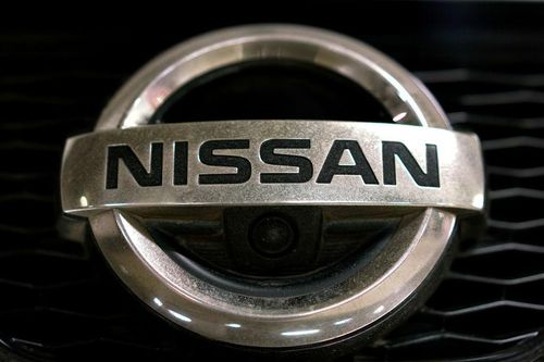 Nissan bán hết tài sản ở Nga