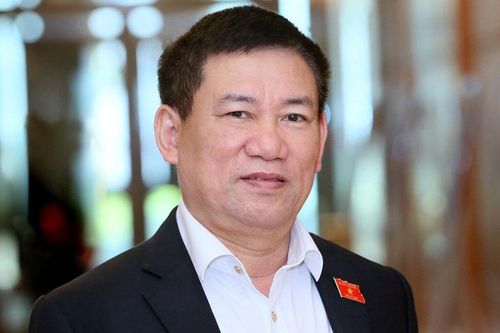 Bộ Tài chính tích cực giám sát, bảo đảm quyền lợi cho các nhà đầu tư