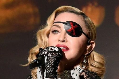 Madonna công khai là người đồng tính ở tuổi 64?