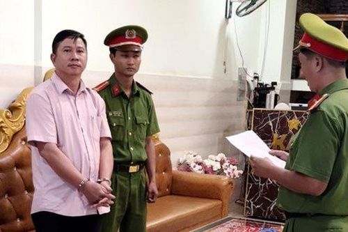 Bắt tạm giam 2 chủ quán karaoke tổ chức sử dụng ma túy