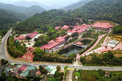 Du lịch Quảng Ninh vẫn thu hút du khách trong mùa thấp điểm