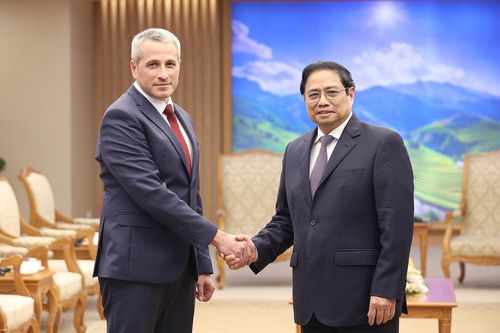 Thủ tướng Chính phủ Phạm Minh Chính tiếp Đại sứ Belarus tại Việt Nam