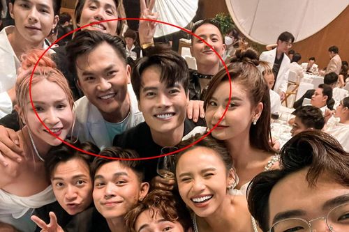 Đại Nghĩa và Võ Tấn Phát hiếm hoi xuất hiện trong cùng một khung hình, còn trao nhau cử chỉ thân mật