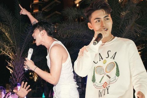 Giờ mới kể: Anh Tú lột áo 'quẩy' Waiting For You của MONO ngay trong đám cưới với Diệu Nhi