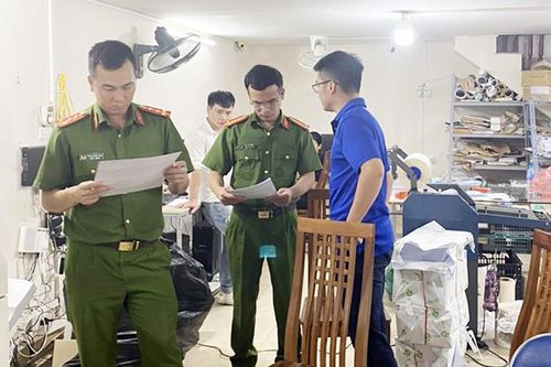 Khởi tố bổ sung vụ sản xuất, buôn bán hàng giả là thực phẩm