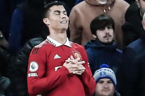Ý nghĩa pha ăn mừng của Ronaldo