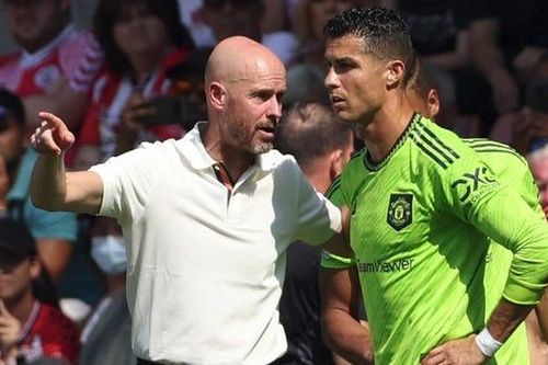 Lý do Ronaldo thường xuyên phải ngồi dự bị ở MU