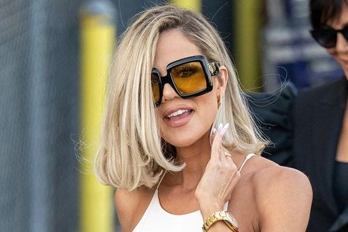 Một thành viên nhà Kardashian suýt mắc ung thư