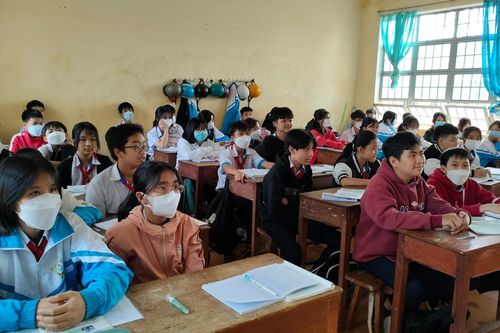 Nhà trường, học sinh Gia Lai trông chờ 'Sóng và máy tính cho em'
