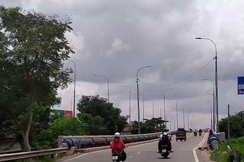 TP.HCM lập tổ điều tra sự cố cầu vượt Bình Phước 1