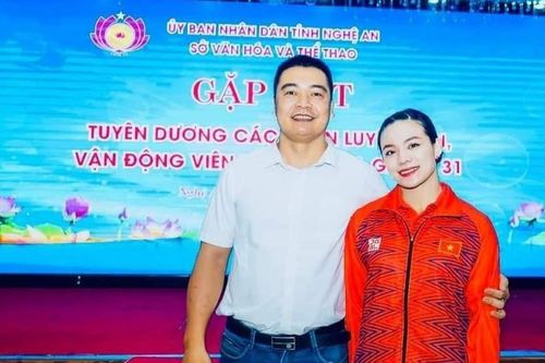 Nữ vận động viên Nghệ An giành 3 Huy chương Vàng Giải vô địch cử tạ châu Á