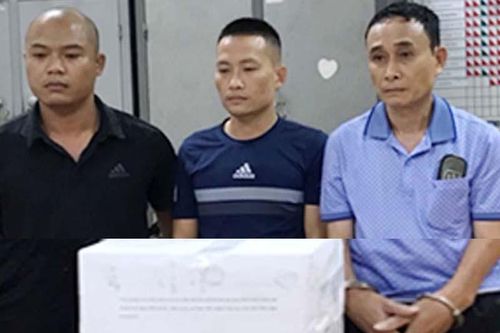Mang 400 triệu đồng từ Hà Nội lên Hòa Bình mua ma túy