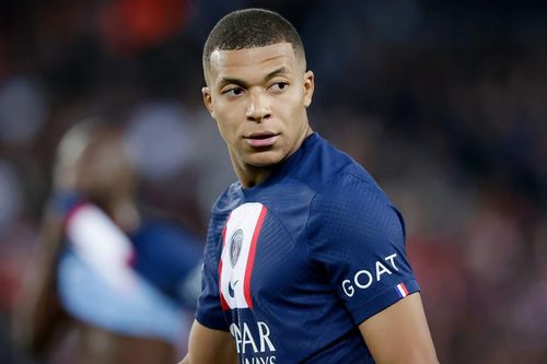 Báo Pháp: PSG thuê người bôi nhọ Mbappe