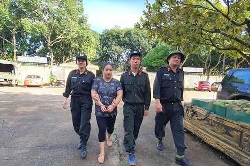 Bắt nữ giám đốc công ty bất động sản bị truy nã đặc biệt