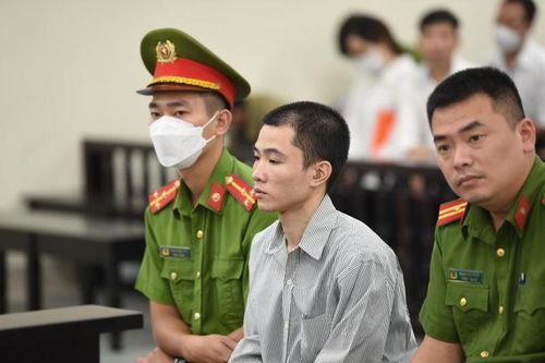 Kẻ đóng đinh vào đầu bé gái 3 tuổi bị tử hình