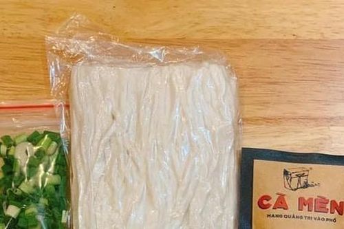 'Cháo làng' xuất ngoại