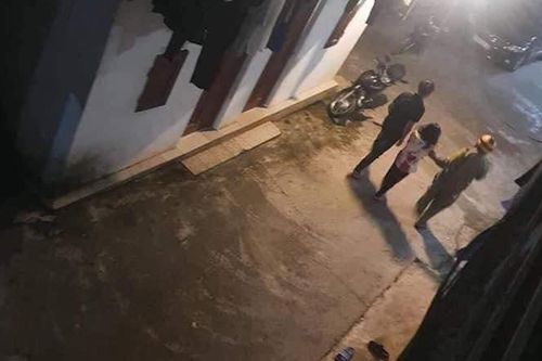 Nam thanh niên đâm bạn gái rồi tự sát