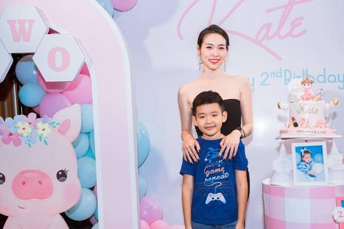 Vườn rau trăm thứ rau quả của mẹ đơn thân hot nhất showbiz